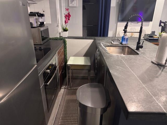 Foto del edificio - 130 3rd St