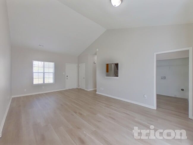 Building Photo - 8608 Quarry Rd