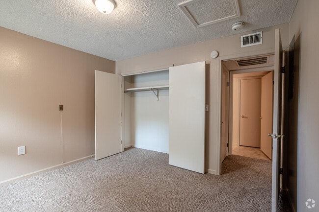 1BR, 1BA - 500SF - Casa Retirement Community - 62+ Senior