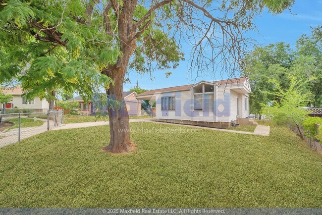 Building Photo - Sandy - 3BD - 1 BTH 1 Carport - Salt Lake ...