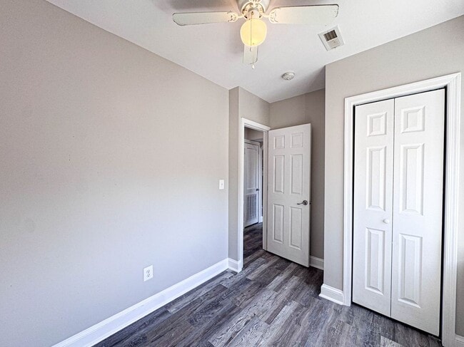 Foto del edificio - 4630 Hillside Rd SE