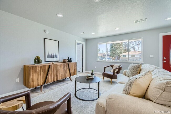 Foto del edificio - 1881 E 84th Ave