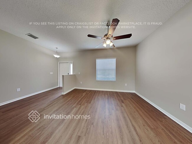 Foto del edificio - 4628 Hickory Stream Ln