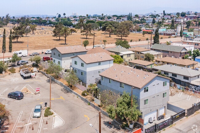 Aerial View - 308 N Lorena St
