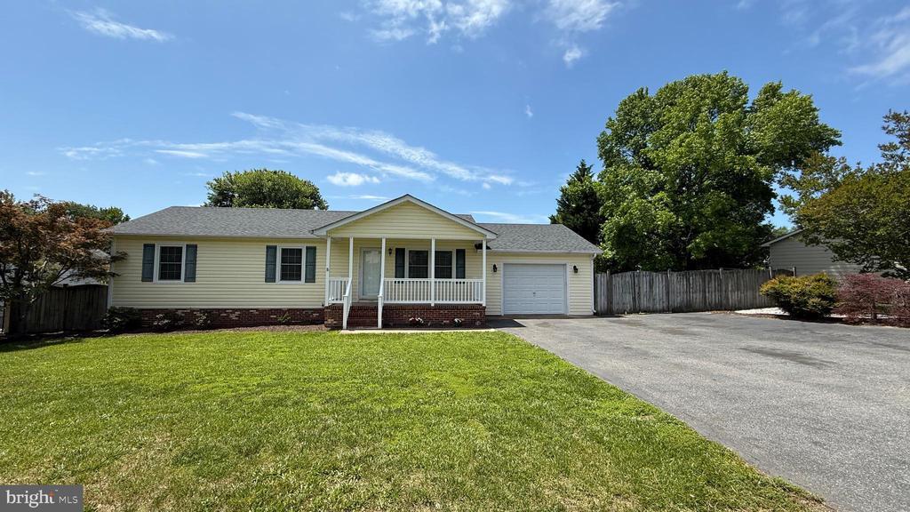 Primary Photo - 5902 Griffith Way