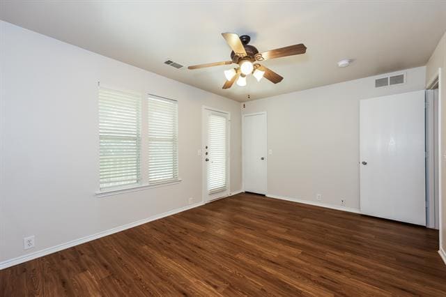 Foto del edificio - 4129 Macy Ln