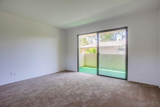 Building Photo - 4651 Pico St