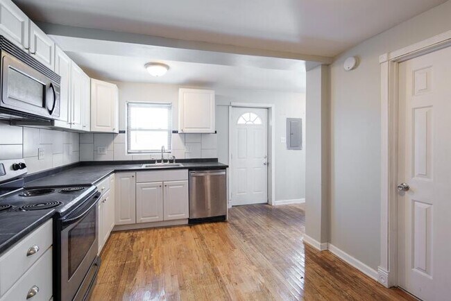 Foto del edificio - 547 1st St