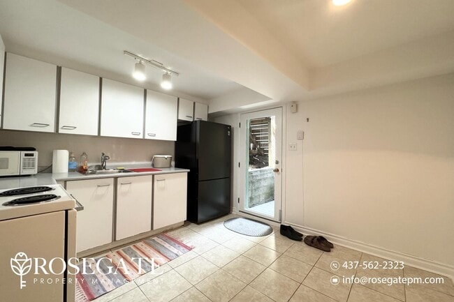 Building Photo - Renovated 1-Bedroom in Cabbagetown | 650 S...