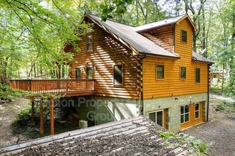 Building Photo - 107 Mink Dr