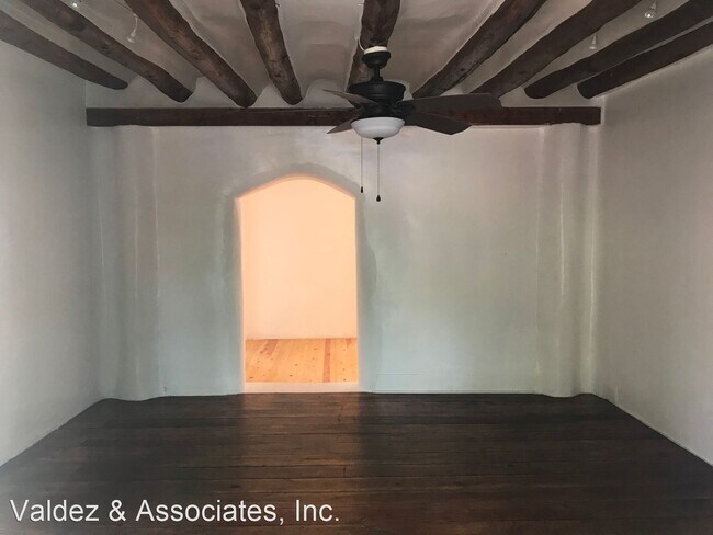 Foto del edificio - 1 br, 1 bath House - 529 Old Santa Fe Trail