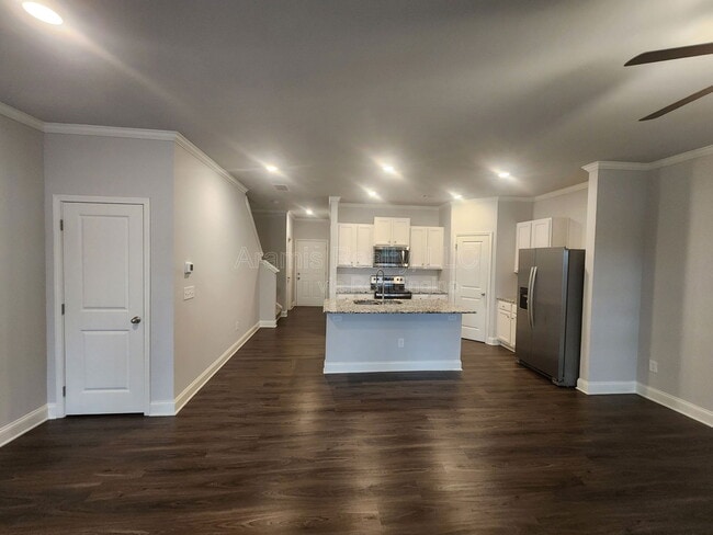 Building Photo - 5268 Pinnacle Walk