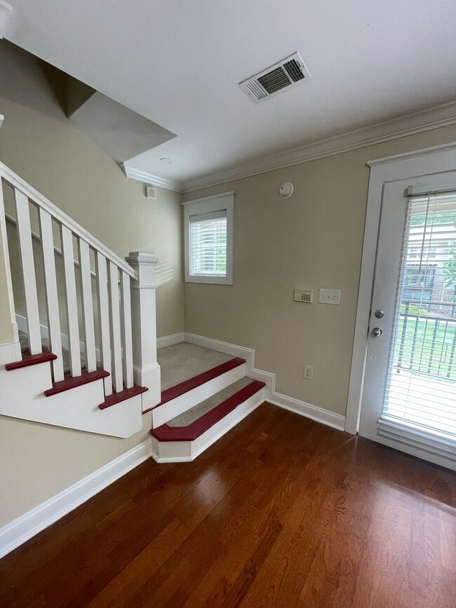 Foto del edificio - 05-203 Doddi