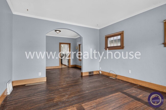 Building Photo - 920 Wright Ave