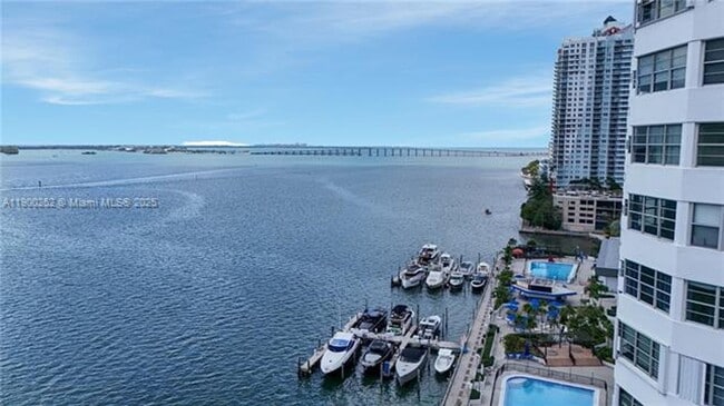 Photo - 801 Brickell Bay Dr Apartment