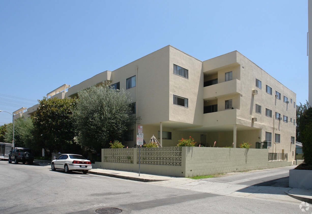 545 Apartments Available for Rent in Beverly Hills Adj, CA