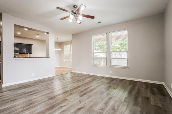 Building Photo - 1303 Sunny Meadows Loop