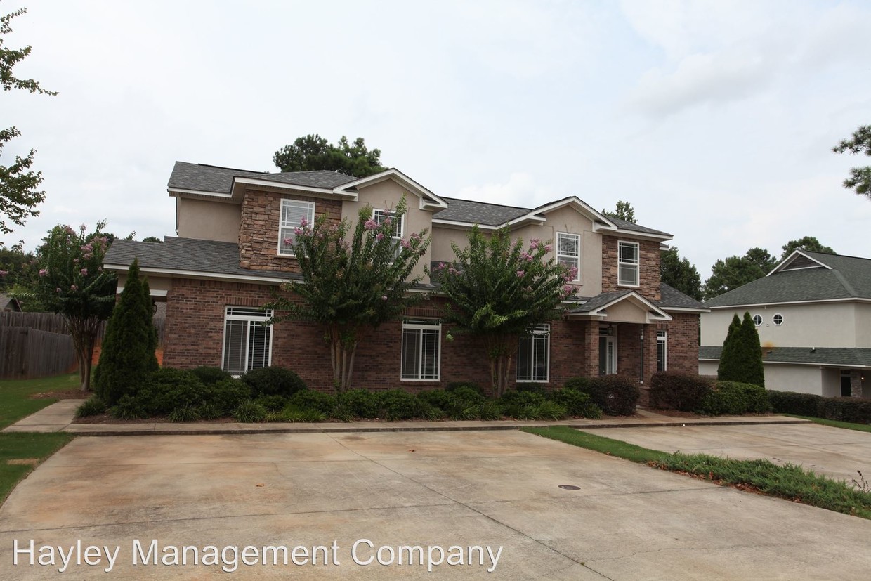 Primary Photo - 3 br, 3.5 bath House - 571 Mary Lane