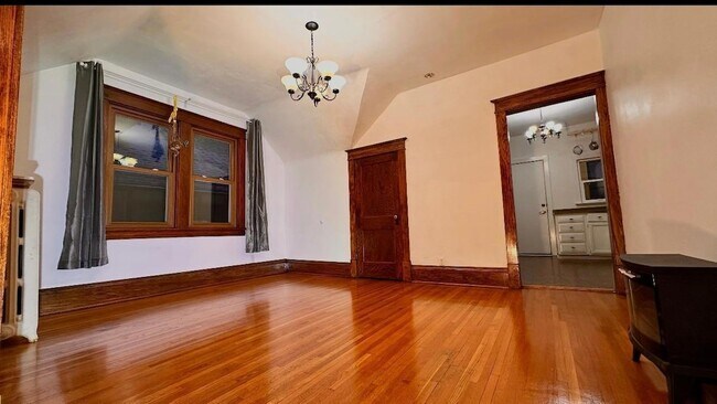 Foto del edificio - 1253 Ashland Ave