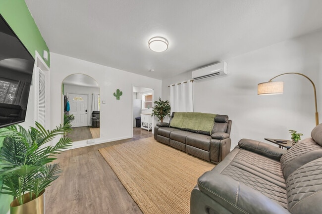 Building Photo - 4700 65th St