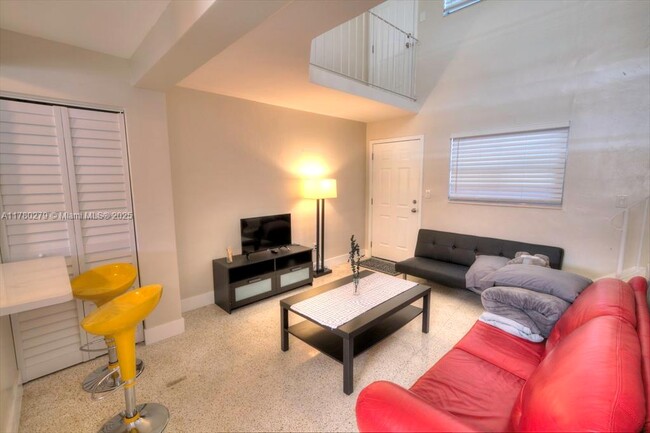 Foto del edificio - 1220 SW 5th St