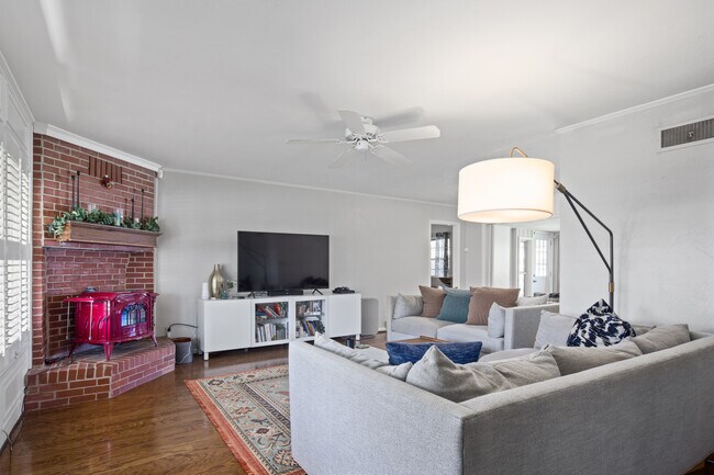Foto del edificio - 1719 Westminster Pl