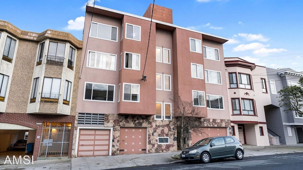 Primary Photo - 2 br, 1 bath House - 266 21st Avenue #305
