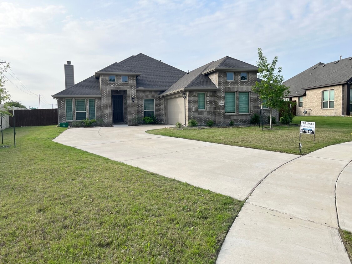3000 Golden Sunset Ct, Mesquite, TX 75181 House Rental in Mesquite, TX