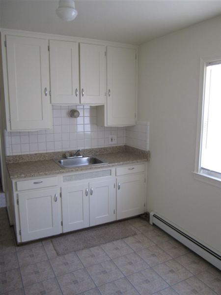 Foto del edificio - 323 E 5th St