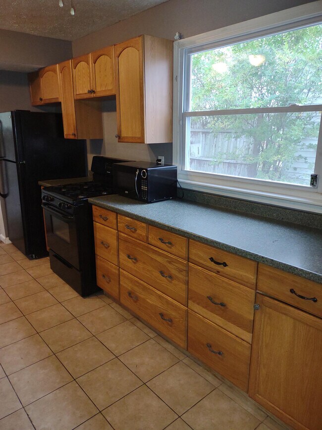 Foto del edificio - 23312 Pam Ct