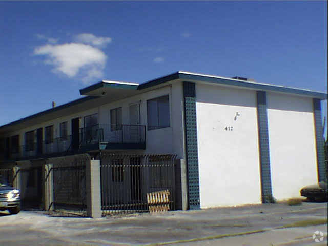 Foto del edificio - 412 W Monroe Ave