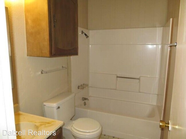 Building Photo - 1 br, 1 bath House - 3418 D State