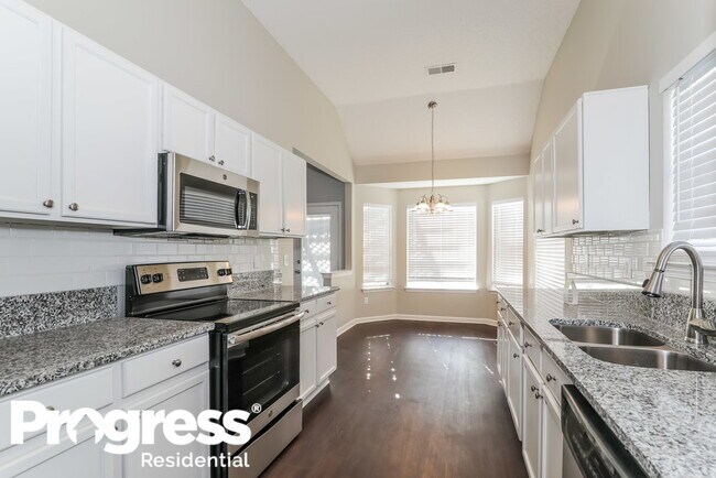 Foto del edificio - 9093 Weeping Cherry Ln