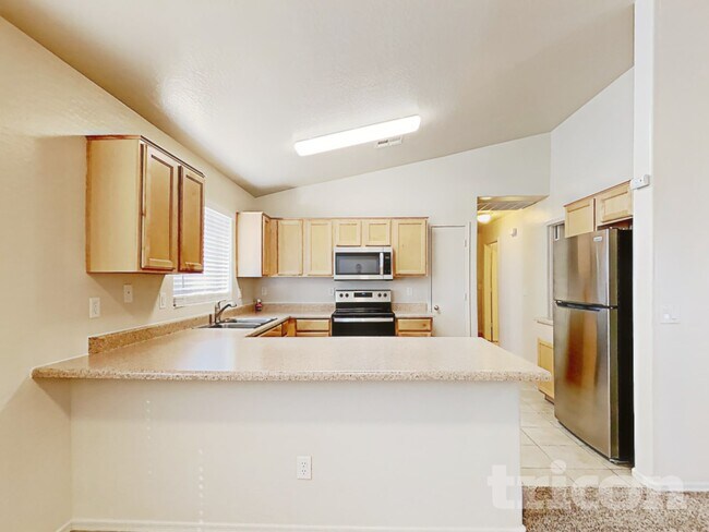 Foto del edificio - 23141 W Ashleigh Marie Dr