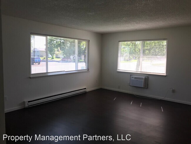 Foto del edificio - 2 br, 1 bath Apartment - 1003 E Jackson Ave
