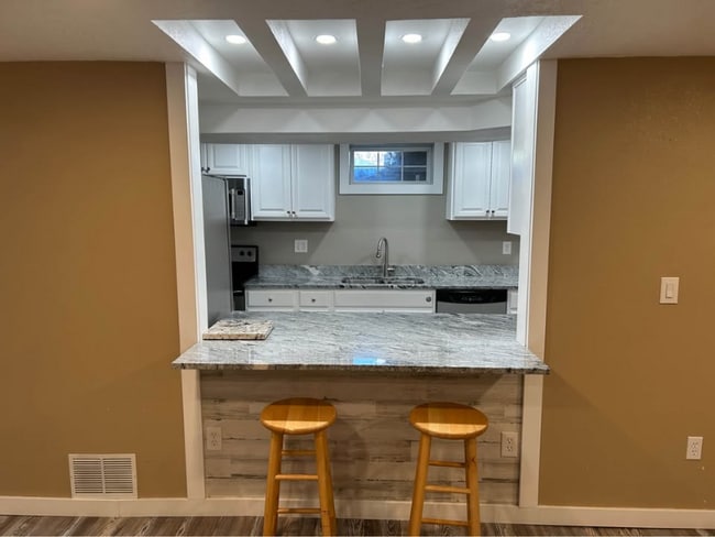 Foto del edificio - 702 E 21st Pl