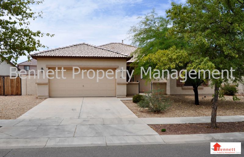 Foto principal - 8924 S 40th Dr
