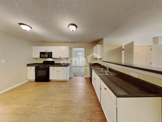 Foto del edificio - 3094 Lonetree Point