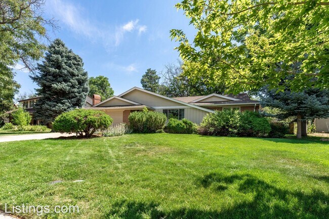 Building Photo - 4 br, 3 bath House - 336 Oakland St