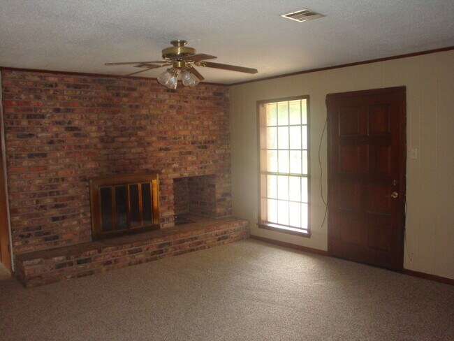Foto del edificio - 1287 Oak Rd