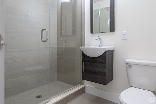 Baño - Eleanor at Walnut