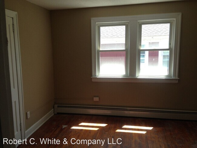 Foto del edificio - 241 Pearl St