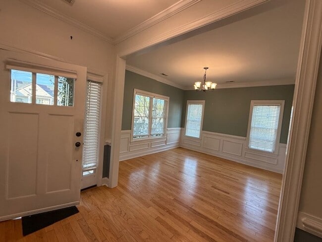 Building Photo - Welcome to Southwest Plantation