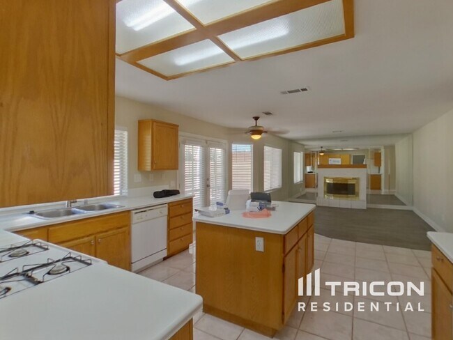 Foto del edificio - 1584 Bright View Dr