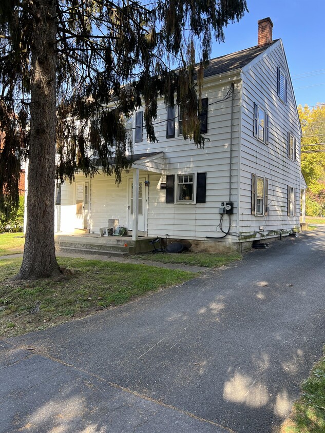 Building Photo - 126 W Frederick St