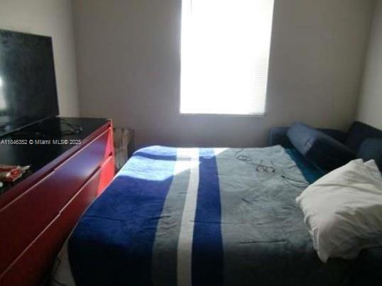 Foto del edificio - 805 NW 12th Ave