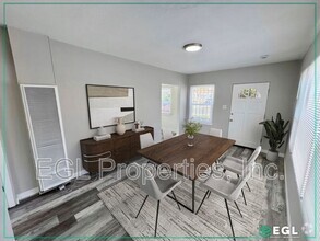 Building Photo - 3039 Bronson Ave