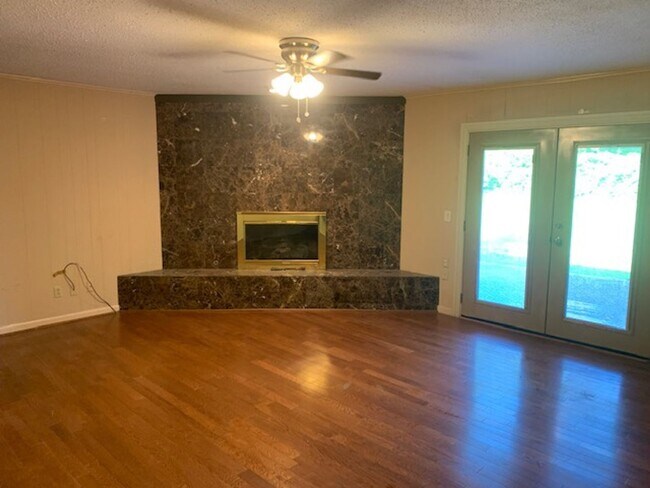 Foto del edificio - 3/2.5/2  LISD FENCED YARD PET FRIENDLY