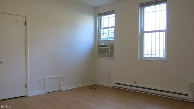 Building Photo - Studio, 1 bath  - 6017 Stanton Ave Apt 2