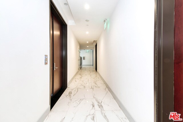 Foto del edificio - 1237 S Holt Ave